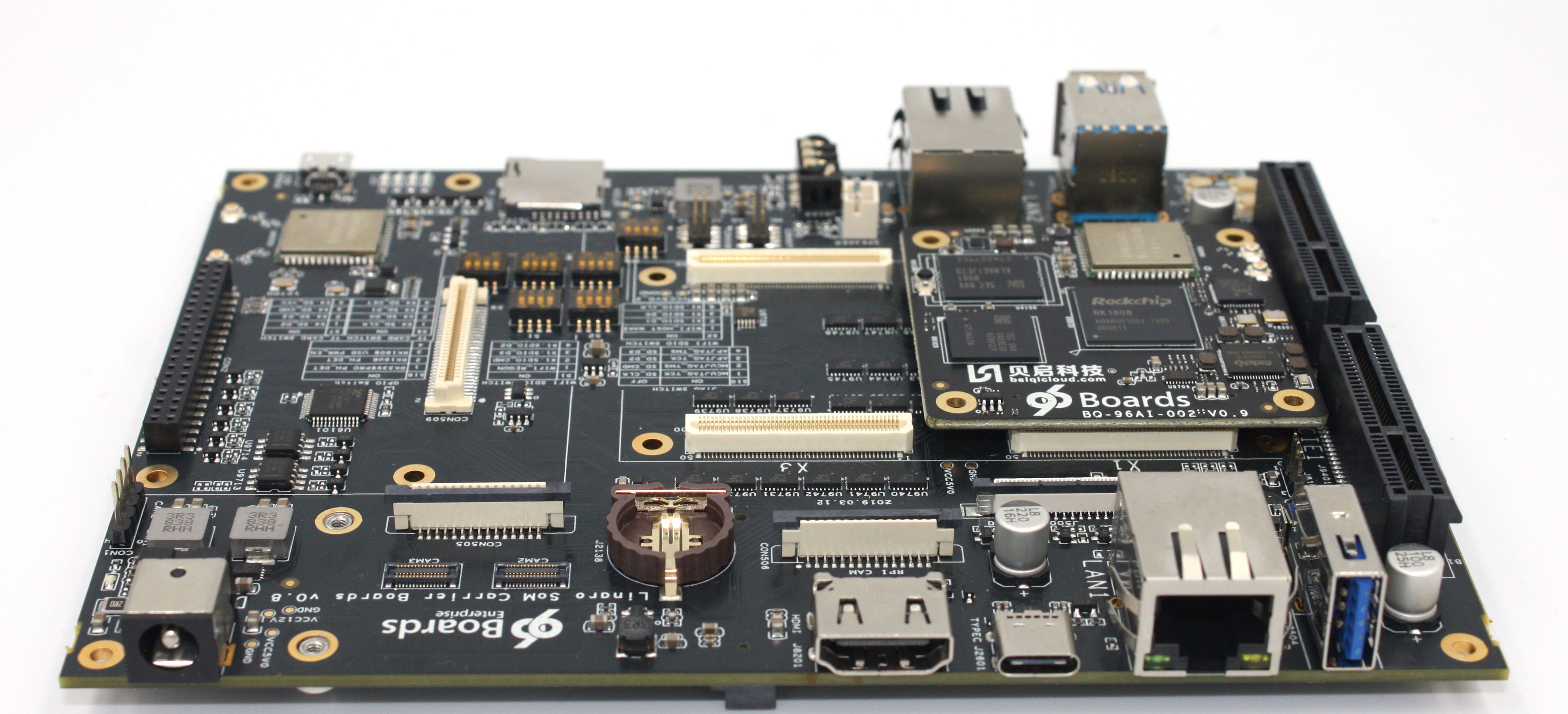 images/96-TB-AIoT_Carrier_top1.png