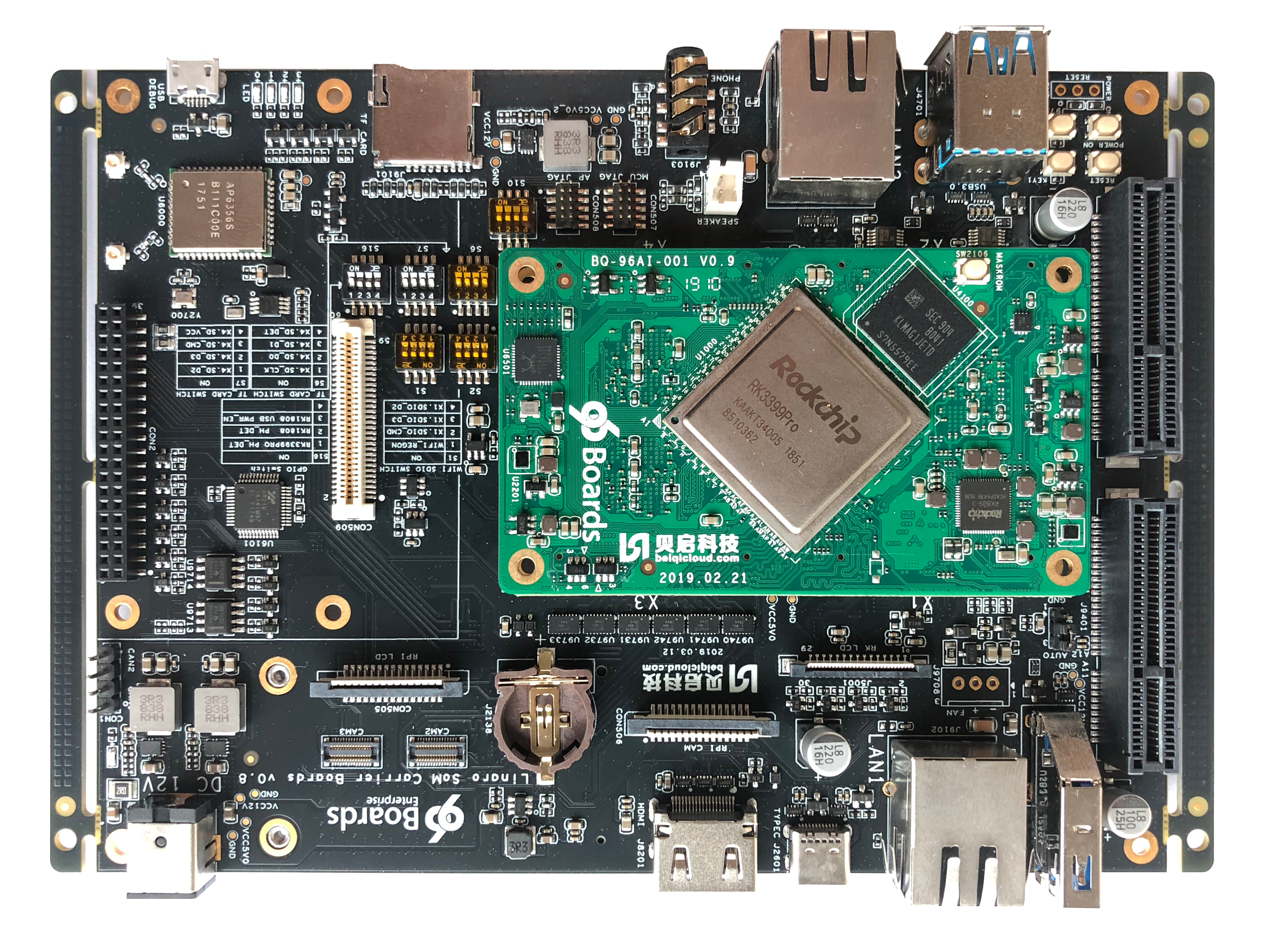 images/SoM-Carrier-Board-with-Module.png